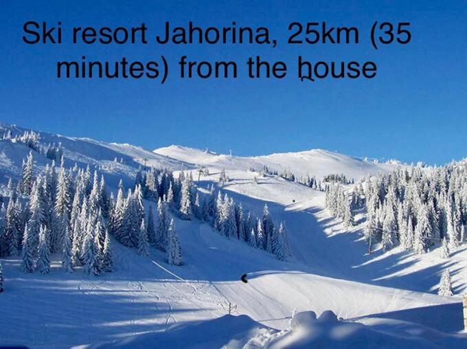 Vacation Home Sarajevo Ngoại thất bức ảnh