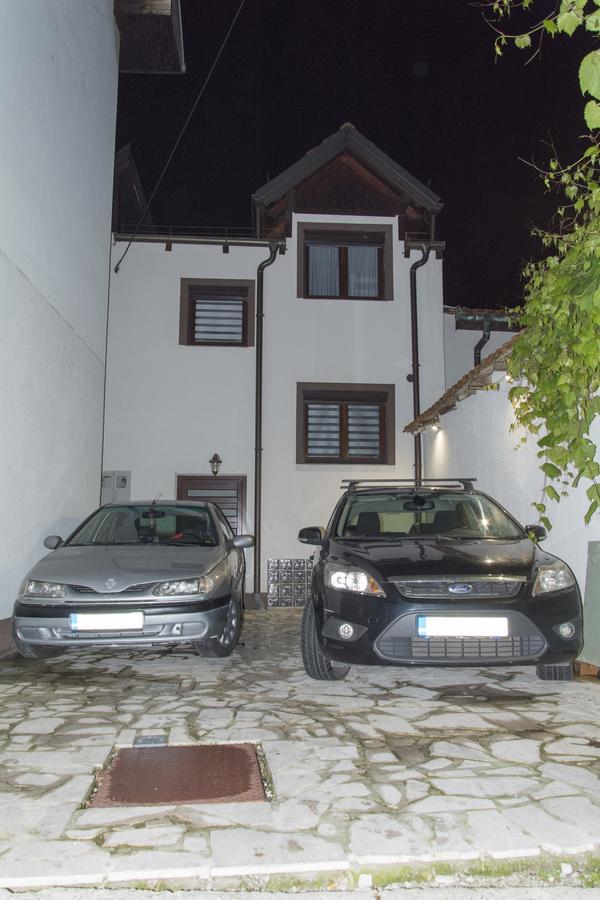 Vacation Home Sarajevo Ngoại thất bức ảnh