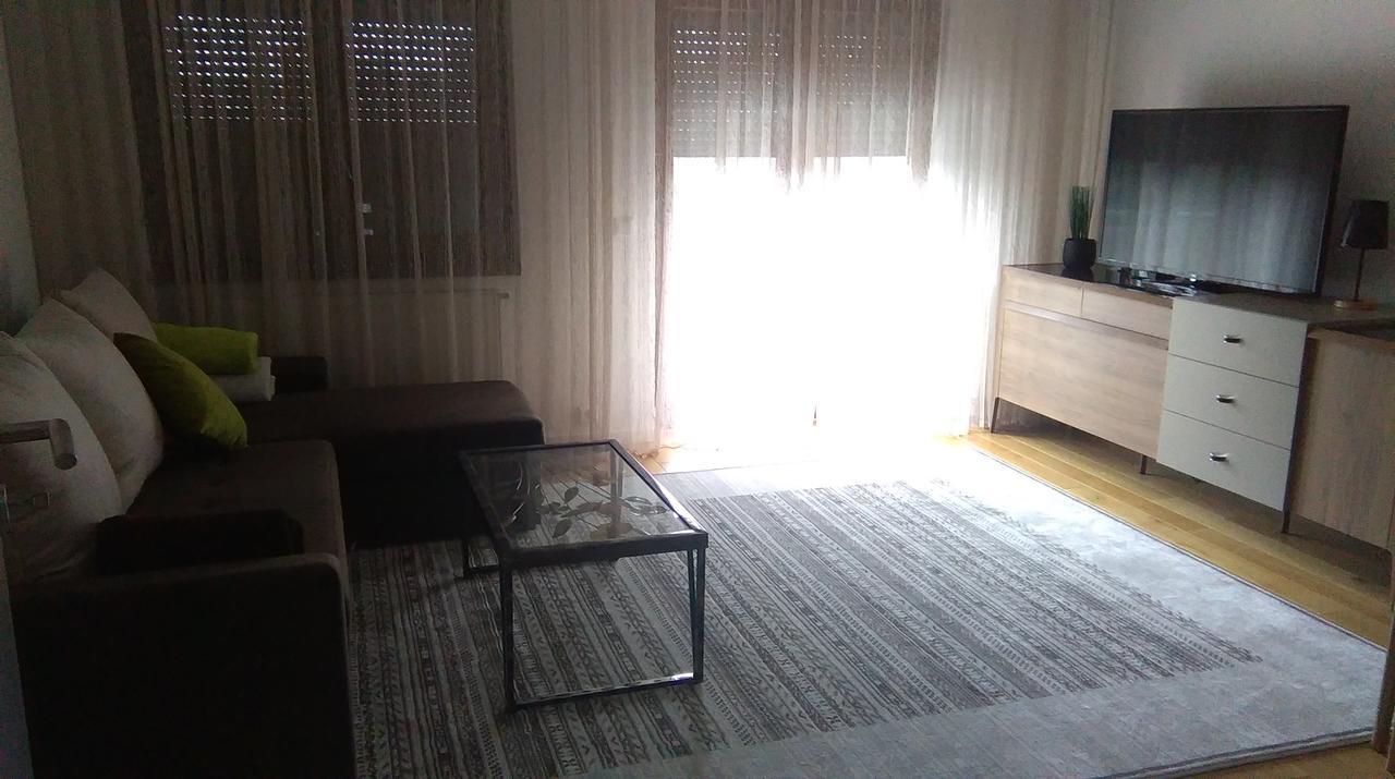 Vacation Home Sarajevo Ngoại thất bức ảnh